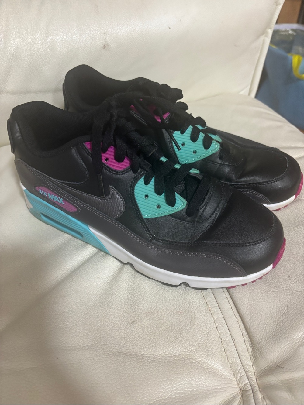 Nike Air Max Women's Black Teal Pink Athletic Sneakers